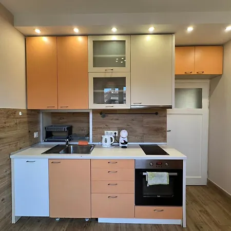 Rio Sunny 2bdr Near Ndk - Metro - Non-stop Paid Public Parking * София