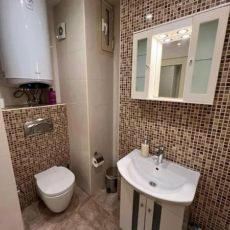 Lejlighed Rio Sunny 2bdr Near Ndk - Metro - Non-stop Paid Public Parking Sofia