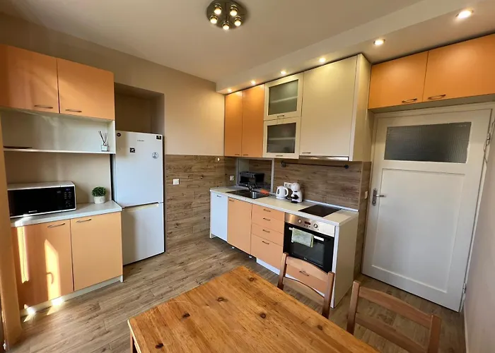 Rio Sunny 2bdr Near Ndk - Metro - Non-stop Paid Public Parking * סופיה